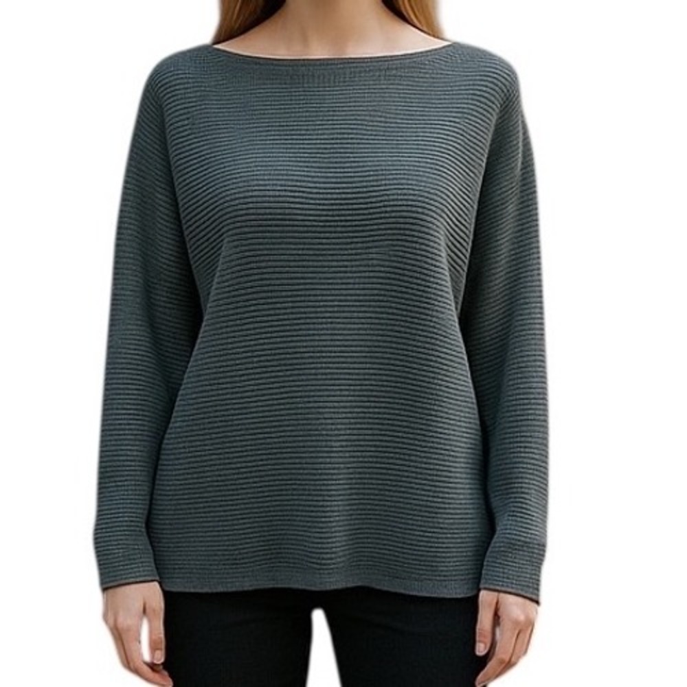 T Tahari Womans Charcoal Gray Boat Neck Long Sleeve Dolman Sweater Size L‎